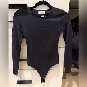 Black Long Sleeve Aritzia bodysuit